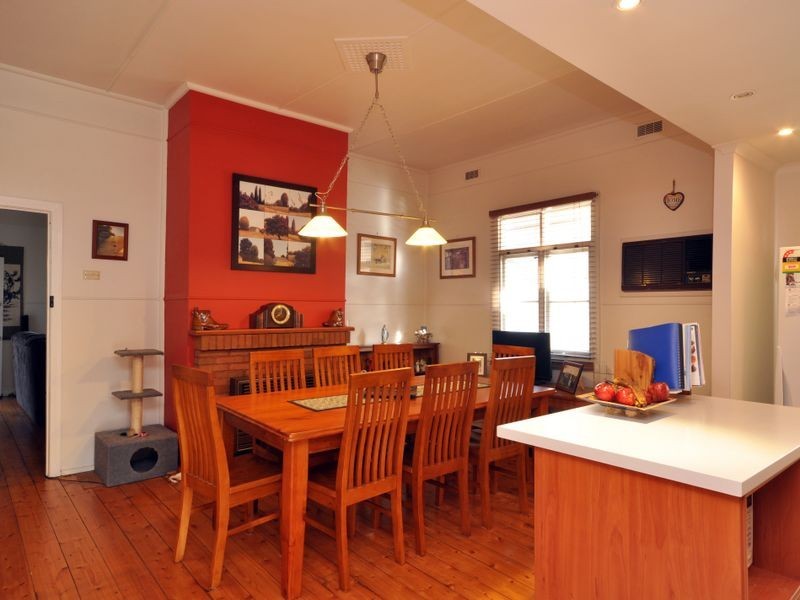 8 Blackwood Avenue, Cessnock NSW 2325