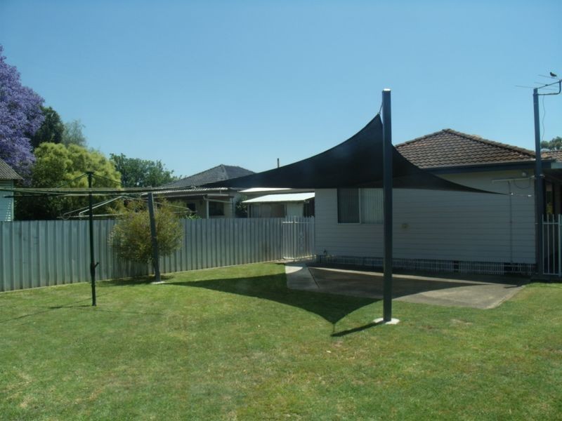 19 Moore Street, Cessnock NSW 2325