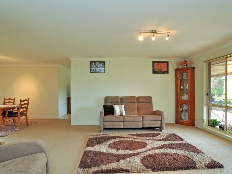 185 Wine Country Drive, Nulkaba NSW 2325