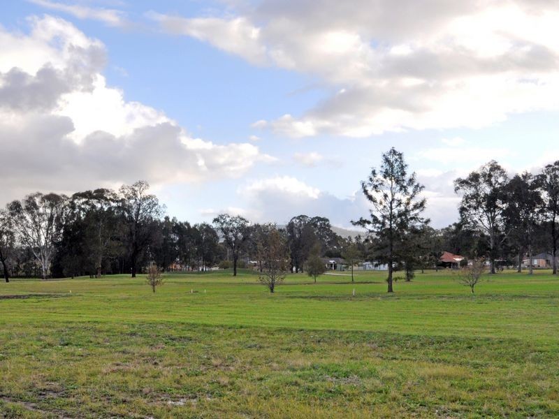 304 Stonebridge Drive, Cessnock NSW 2325