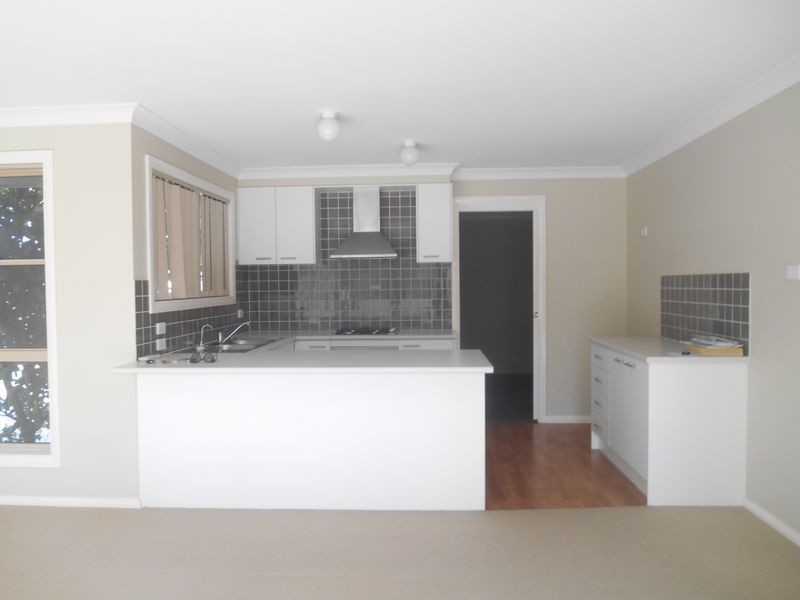 2/22 Alpine Avenue, Cessnock NSW 2325