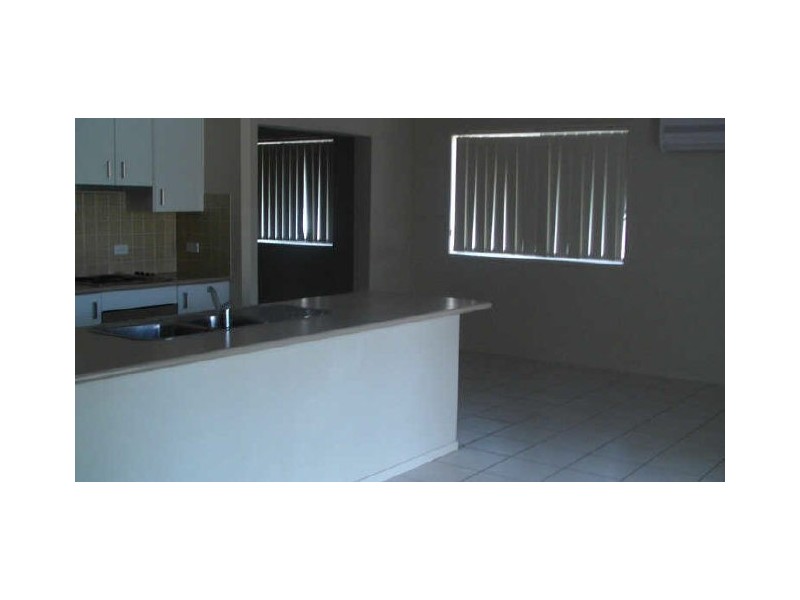 5 Hunter Street, Greta NSW 2334