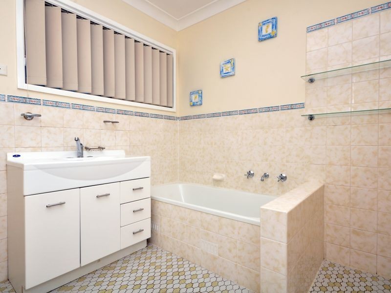 36 Eighth Street, Weston NSW 2326