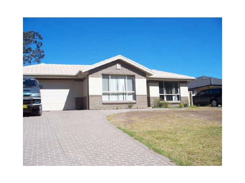 5a Hunter Street, Greta NSW 2334