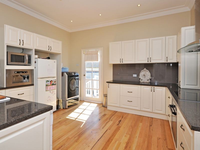 4 Mayfield Street, Cessnock NSW 2325