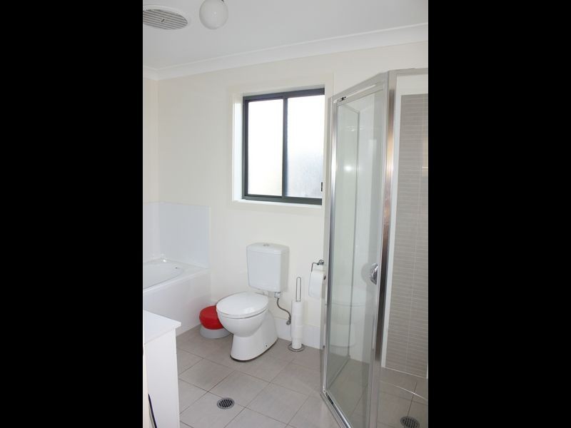 8 Finch Close, Cessnock NSW 2325