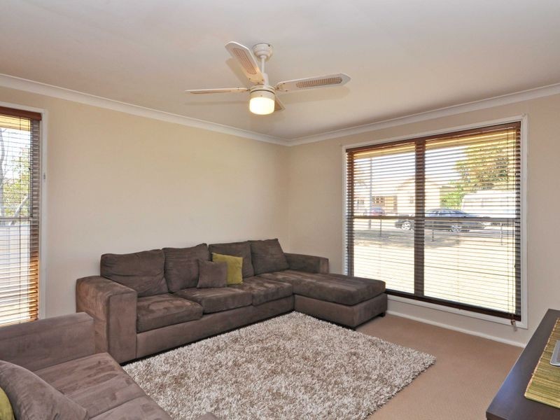25 Abermain Street, Pelaw Main NSW 2327
