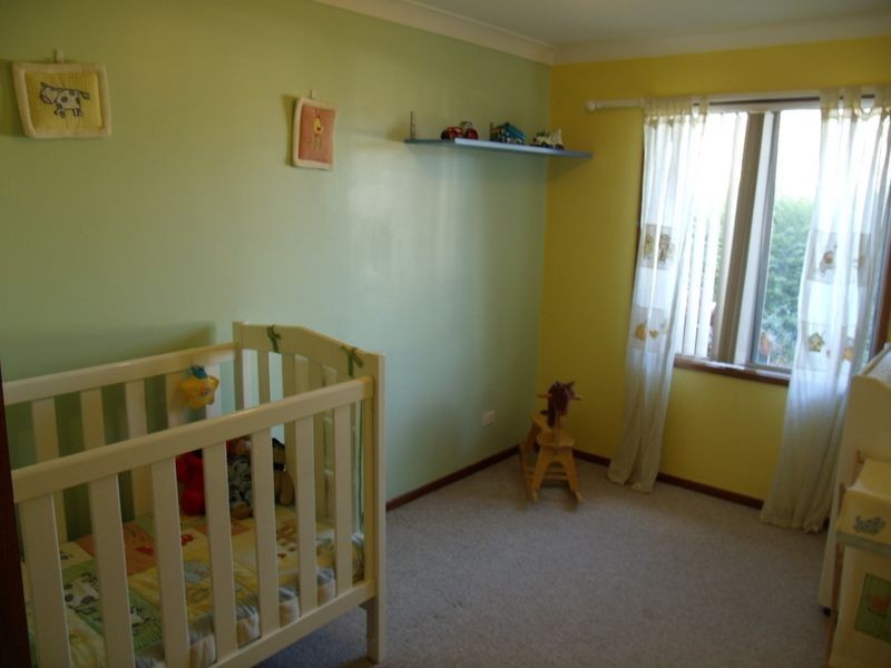 75 High Street, Wallalong NSW 2320