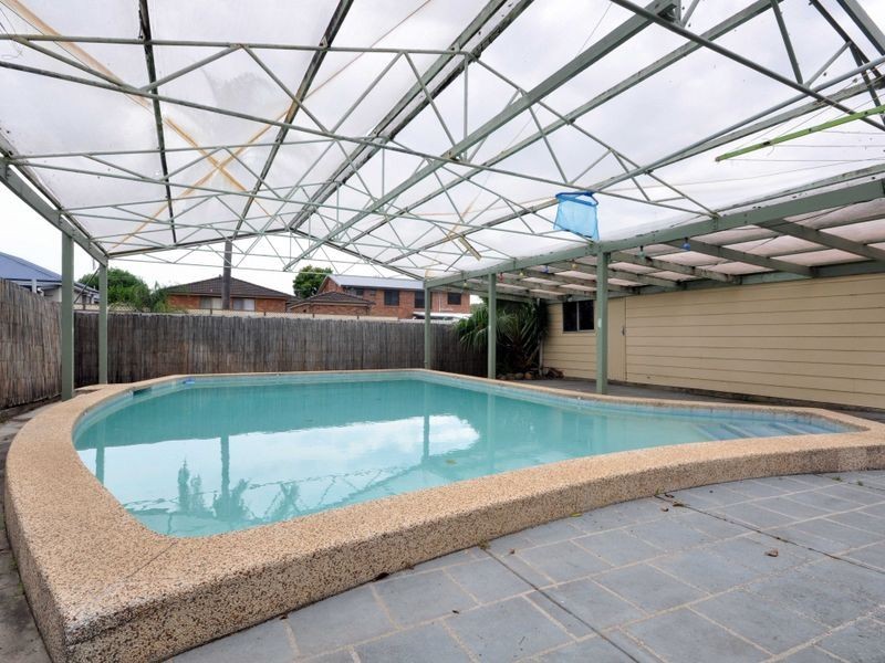 9 Melton Ave, Cessnock NSW 2325