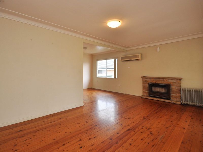 9 Melton Ave, Cessnock NSW 2325