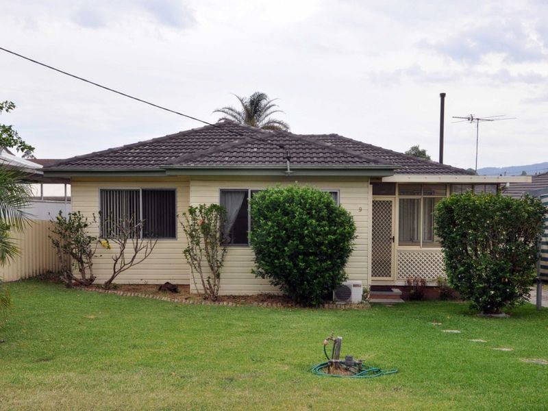 9 Melton Ave, Cessnock NSW 2325