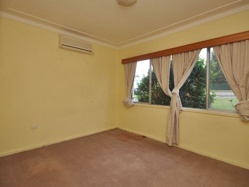 9 Melton Ave, Cessnock NSW 2325