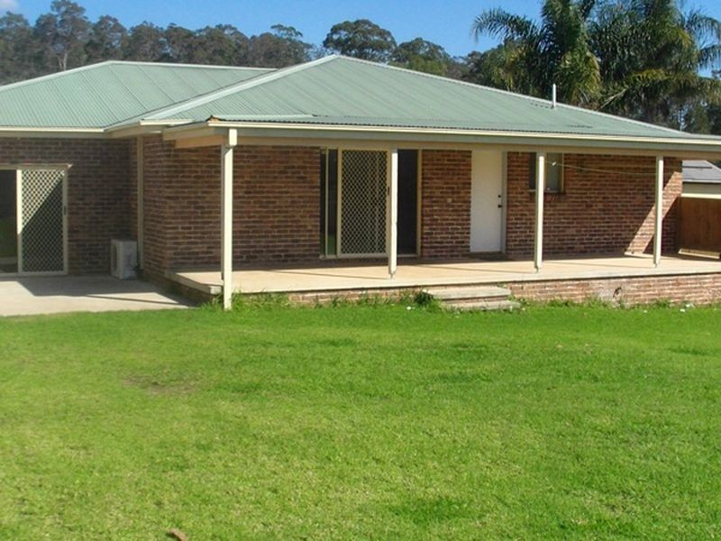 16 Northcote Street, Paxton NSW 2325