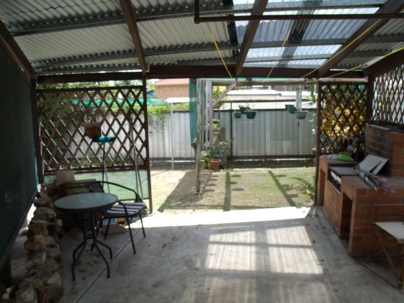 42 Blackwood Ave, Cessnock NSW 2325