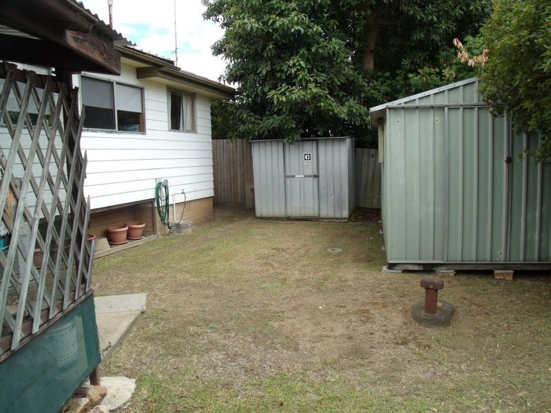 42 Blackwood Ave, Cessnock NSW 2325