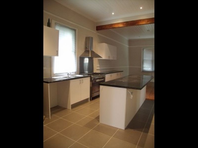 88 Wollombi Rd, Cessnock NSW 2325