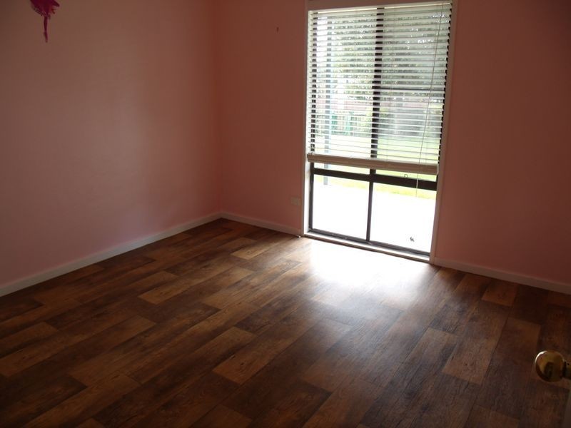 6 Stuart Street, Abernethy NSW 2325