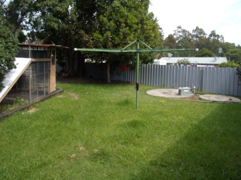 6 Stuart Street, Abernethy NSW 2325