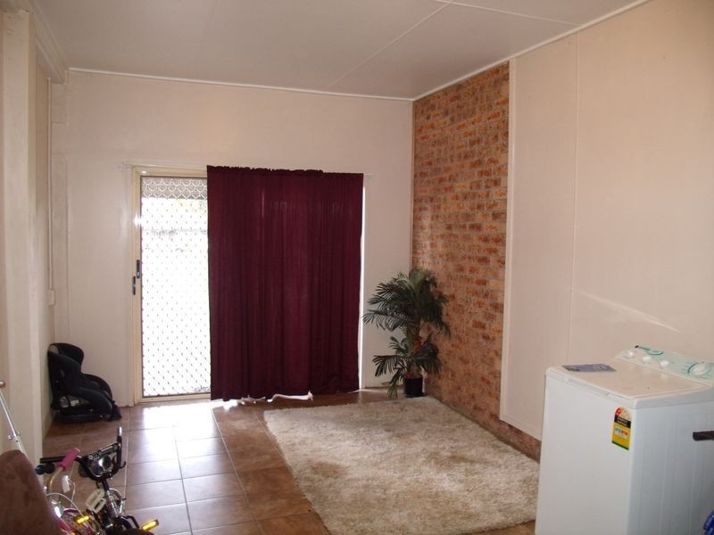 27 Alkira Ave, Cessnock NSW 2325