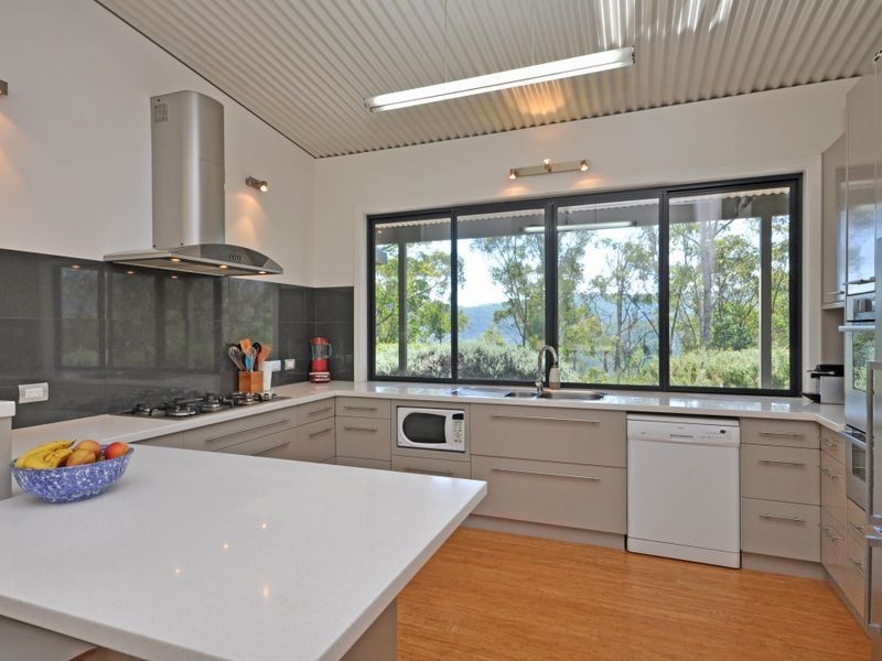 118 Narone Creek Road, Wollombi NSW 2325