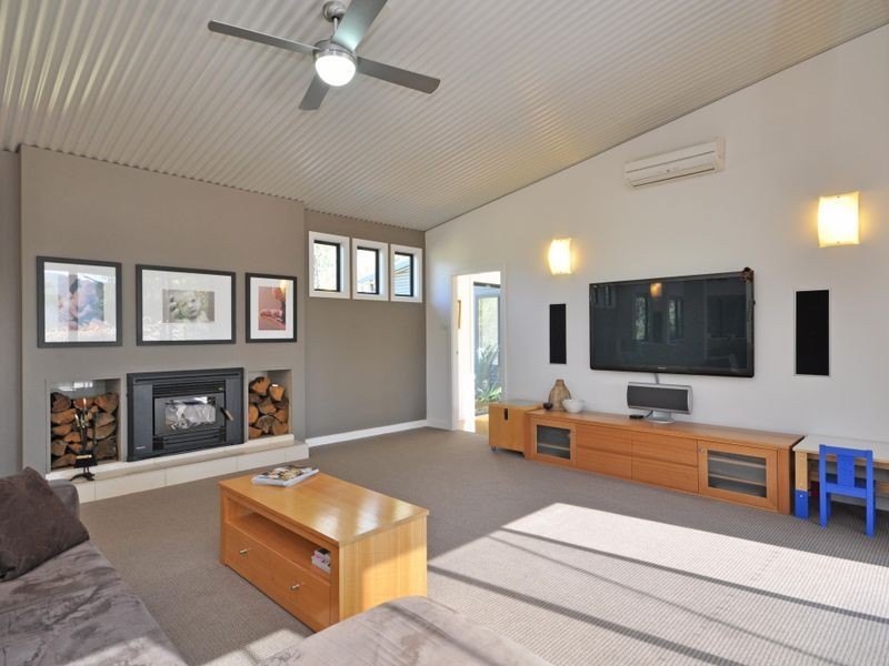 118 Narone Creek Road, Wollombi NSW 2325