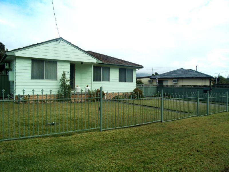 15 Balmoral Avenue, Cessnock NSW 2325