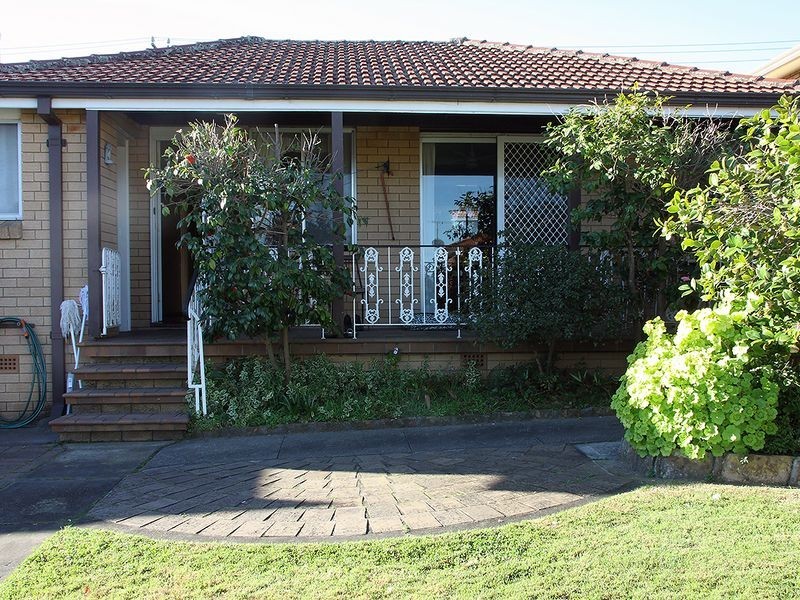 53 Burnett Street, Cessnock NSW 2325