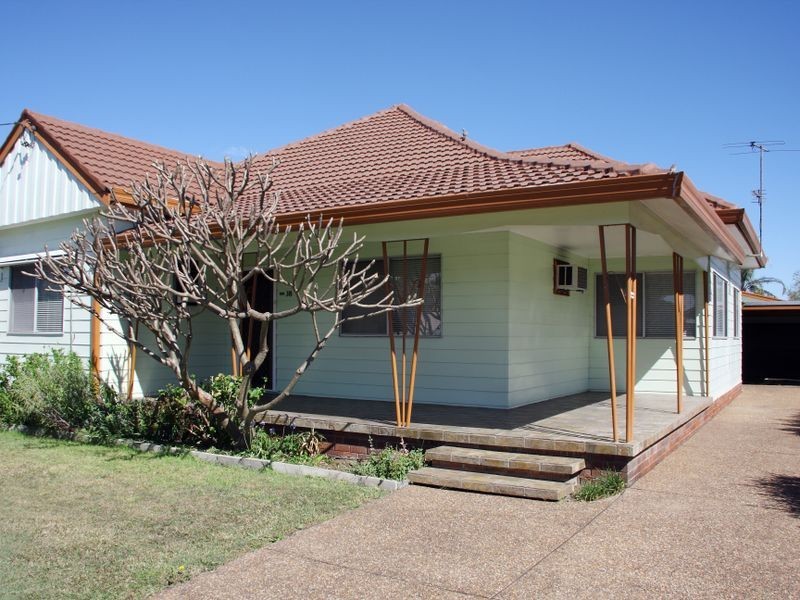 38 Ferguson Street, Cessnock NSW 2325