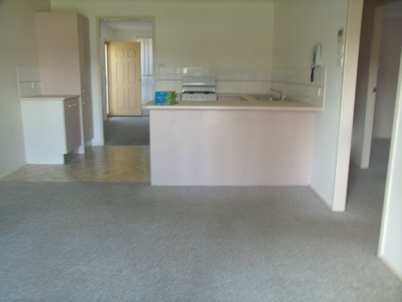 2/46b Anzac Ave, Cessnock NSW 2325