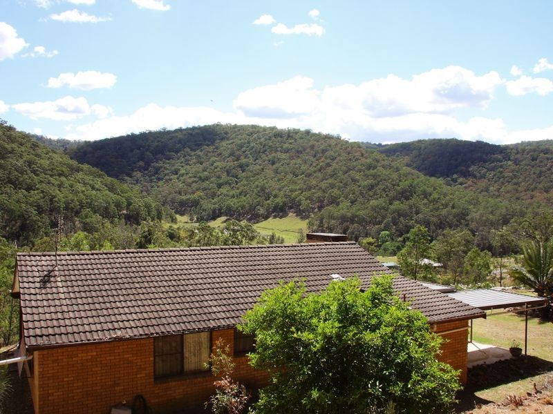 1739 Wollombi Road, Sweetmans Creek NSW 2325