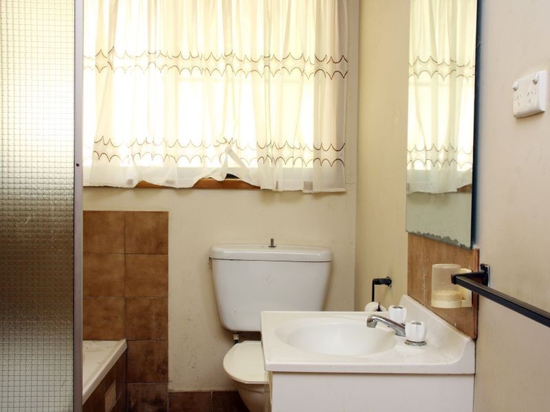 1739 Wollombi Road, Sweetmans Creek NSW 2325