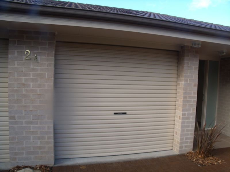2/2a Desmond Street, Cessnock NSW 2325