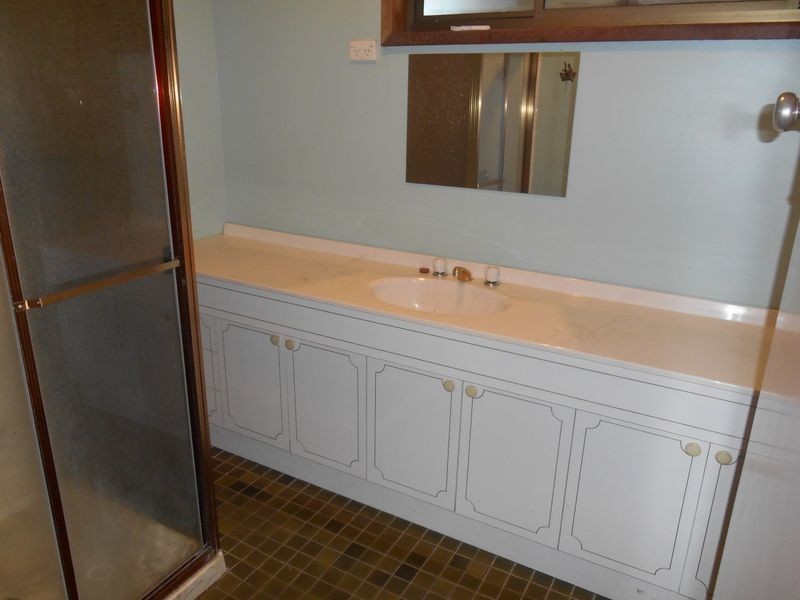 10 Subiaco Ave, Cessnock NSW 2325