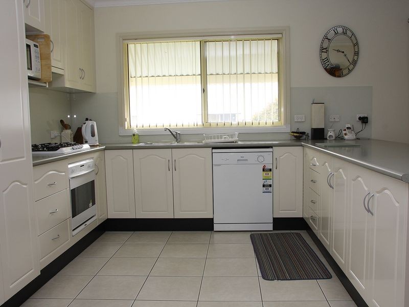 28 Comfort Avenue, Cessnock NSW 2325