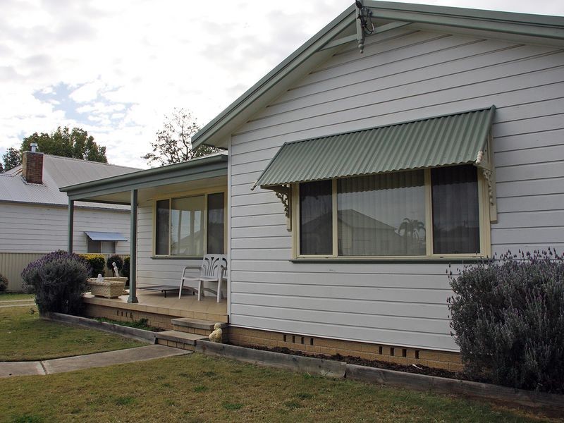 28 Comfort Avenue, Cessnock NSW 2325