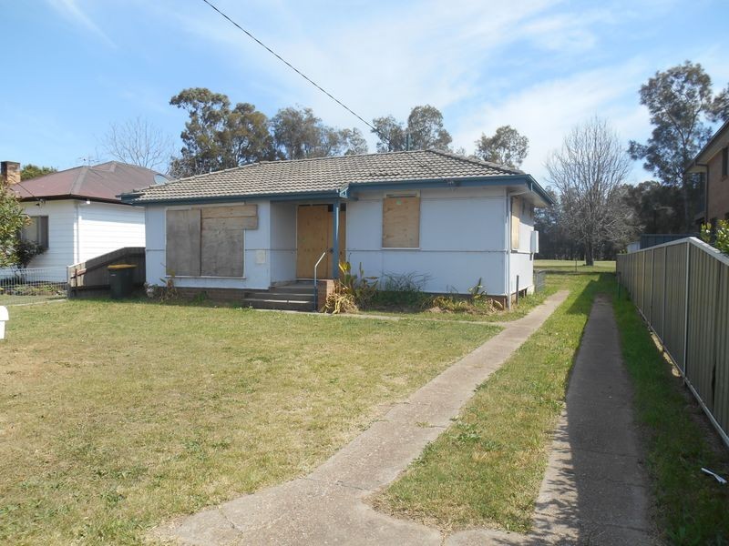 13 Lindsay Street, Cessnock NSW 2325
