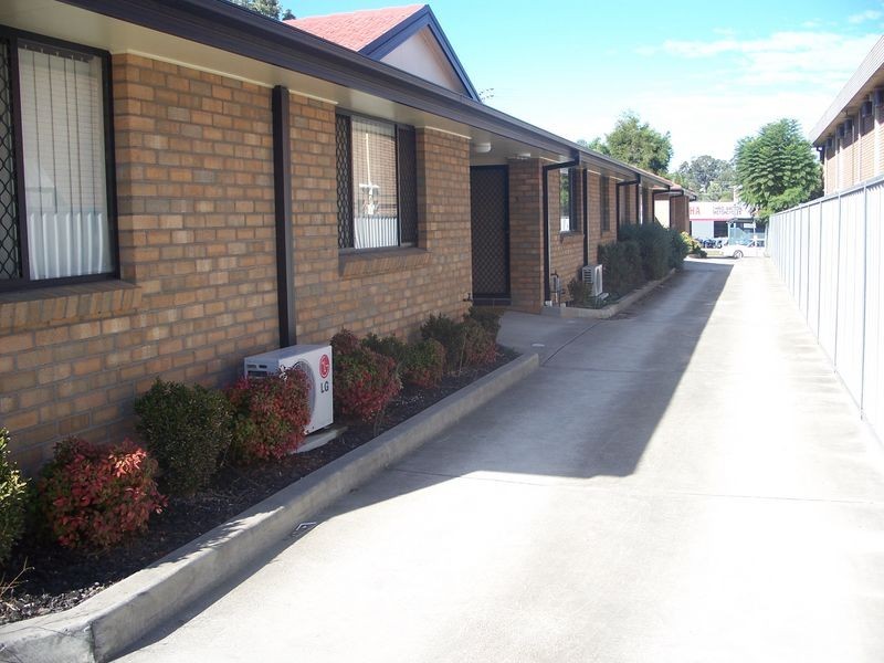 2/304 Maitland Road, Cessnock NSW 2325