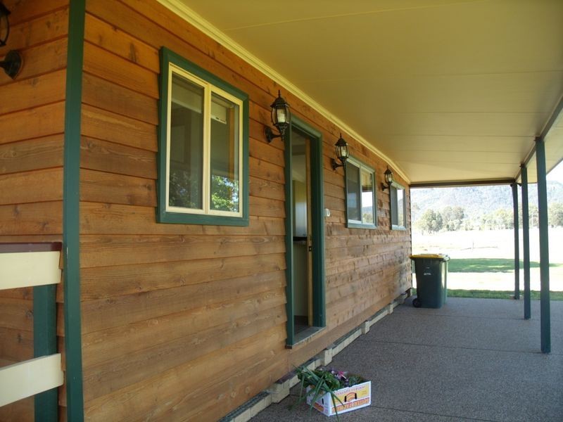 152 Heaton Road, Quorrobolong NSW 2325