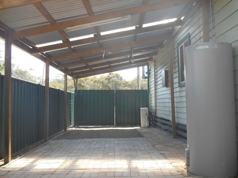 1 Albury Street, Abermain NSW 2326