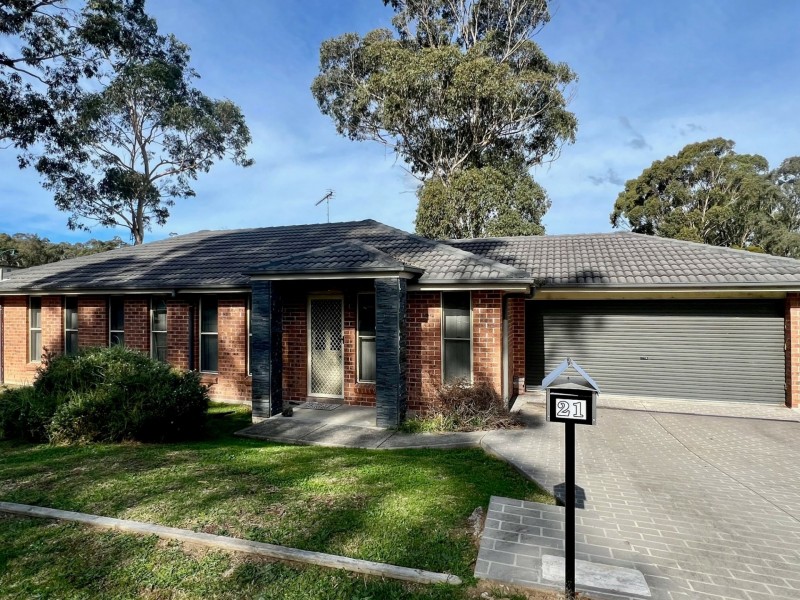 21 Casson Ave, Cessnock NSW 2325