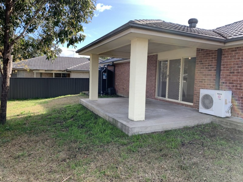 21 Casson Ave, Cessnock NSW 2325