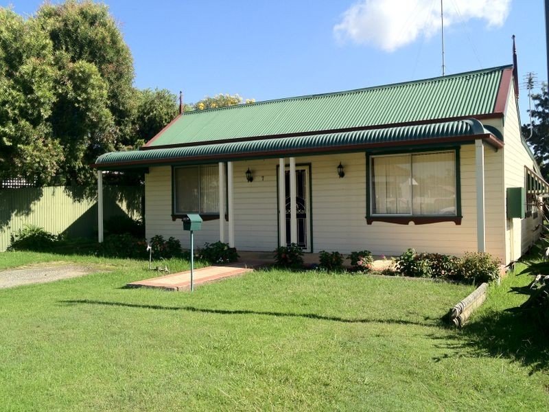 7 Hopetoun Street, Kurri Kurri NSW 2327