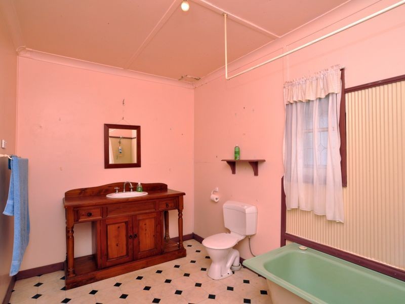 3 Brown, Paxton NSW 2325