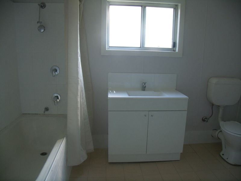 205 Cessnock Rd, Neath NSW 2326