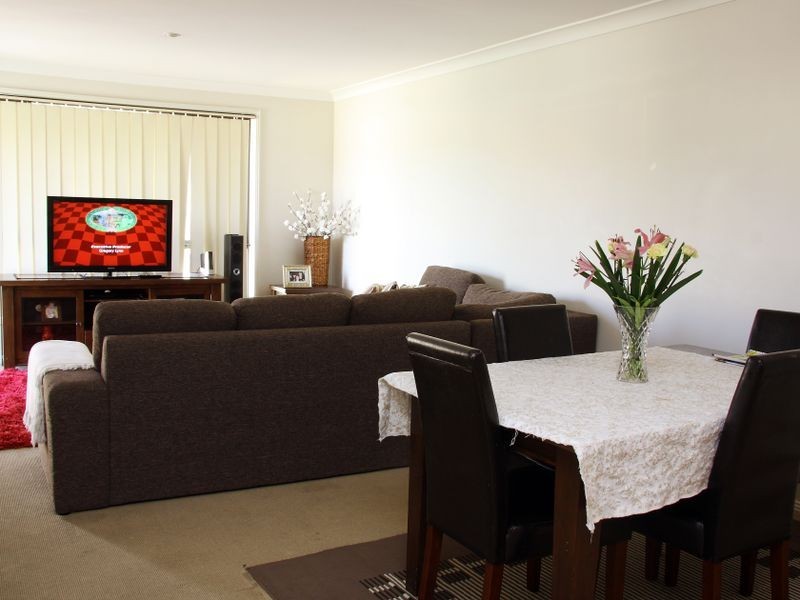 1 & 2 / 32 Edith Street, Cessnock NSW 2325