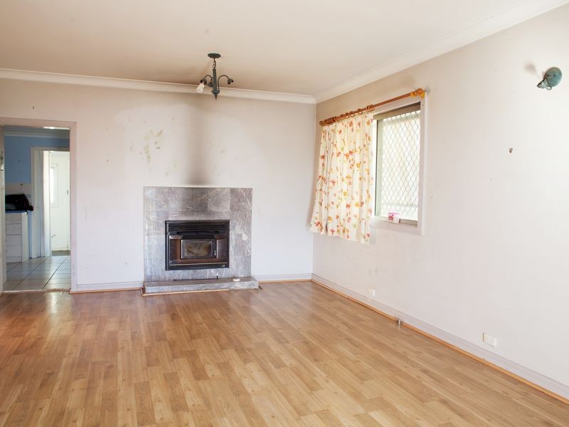 87 Wollombi Road, Cessnock NSW 2325