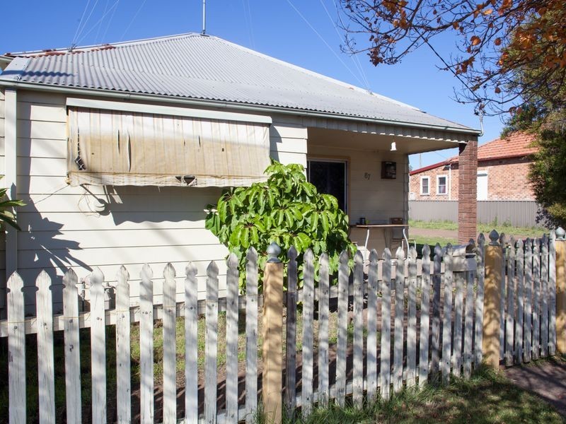 87 Wollombi Road, Cessnock NSW 2325