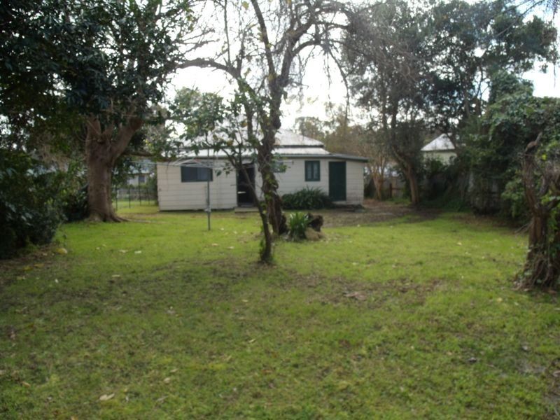 35 Alexander Street, Ellalong NSW 2325