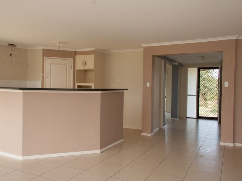 10 Dunlop Street, Kearsley NSW 2325