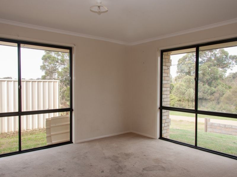 10 Dunlop Street, Kearsley NSW 2325